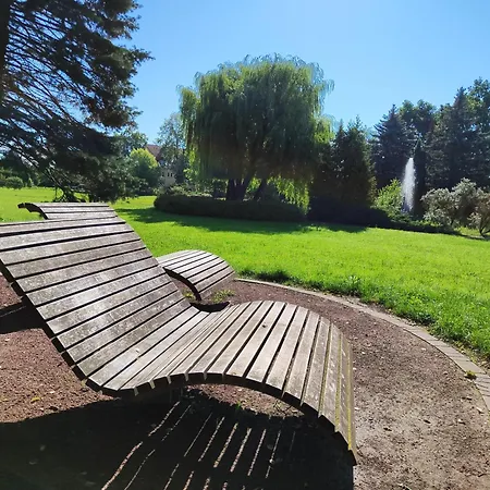 Apartment Parknest - Am Kurpark Bad Klosterlausnitz